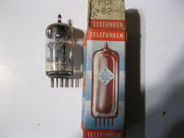 Telefunken - Tube PCF 82 - Made In Germany - Röhren