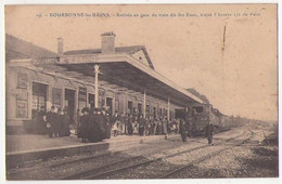 (52) 129, Bourbonne Les Bains, Imprimerie Moderne 19, Arrivée En Gare Du Train Dit Des Eaux - Bourbonne Les Bains