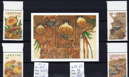 4 Timbres + Feuillet Neufs ** (coupure Due Au Scan, Timbres Impeccables) Lesotho - Mushrooms