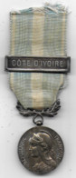Médaille Coloniale En Argent Avec Barrette à Clapet COTE D' IVOIRE  En Argent - Frankrijk