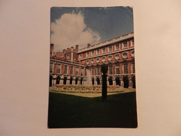 Oude Postkaart Van Engeland    --  Middlesex  --  Hampton Court Palace - Middlesex