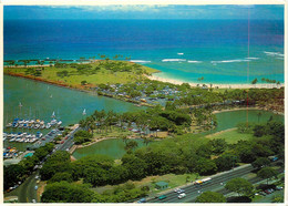 CPSM Honolulu-Hawaii-Magic Island A Man Made Peninsula With Ala Moana Park     L1305 - Honolulu