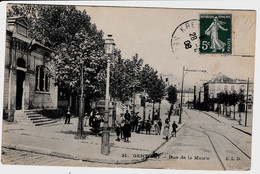 CPA-94 GENTILLY - Rue De La Mairie.  CIRCULEE Recto BE Verso Traces - Gentilly