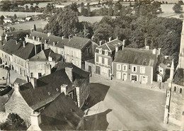 - Cpsm -ref-AA920- Mayenne - St Aignan Sur Roë - Saint Aignan Sur Roë - Vue Aerienne De La Place - Edit. Lapie N°3 - Saint Aignan Sur Rö