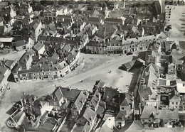 - Cpsm -ref-AA918- Mayenne - Meslay Du Maine - Vue Aerienne Place Du Marché - - Meslay Du Maine