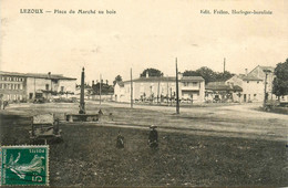 Lezoux * Place Du Marché Au Bois * Aubergiste - Lezoux