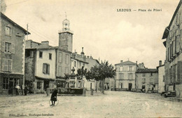 Lezoux * Place Du Pilori * Commerce Magasin RACONNAT - Lezoux