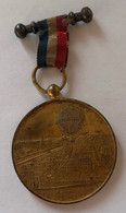 Médaille. Souvenir De Mon Ascension Dans Le Grand Ballon Captif à Vapeur De Mr Henry Giffard - 1879 - Professionnels / De Société