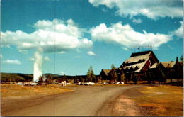 Yellowstone National Park Old Faithful Inn - USA Nationale Parken