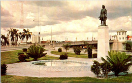 Florida Tampa Christopher Columbus Statue On Bayshore Boulevard - Tampa