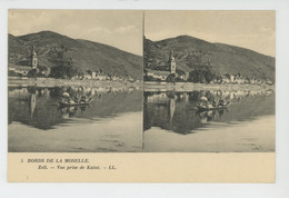 ALLEMAGNE - ZELL An Der Mosel - Bords De La Moselle - ZELL - Vue Prise De Kaint - CARTE STEREO - Zell