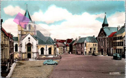 * ARDRES Un Coin De La Place - église Et Hôtel De Ville - Ardres