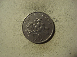 MONNAIE SINGAPOUR 50 CENTS 1986 - Singapour