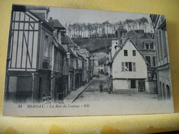 27 1684 - CPA - 27 BERNAY - LA RUE DE LISIEUX - ANIMATION - Bernay