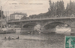 Charente Maritime - SAINTES - Le Pont De Pierre, Depuis Son élargissement - Animée Rameurs Aviron - Saintes