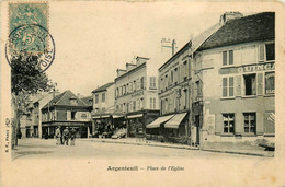 Argenteuil * La Place De L'église * Pharmacie * Quincaillerie - Argenteuil