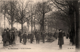 Vincennes * Le Jeu De Boules * Pétanque * Boulodrome - Vincennes