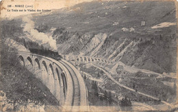 39-MOREZ- LE TRAIN SUR LE VIADUC DES GROTTES - Morez