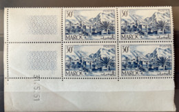 MAROC Y&T 305** BLOC DE 4 COIN DATE COTE 6€ - Unused Stamps