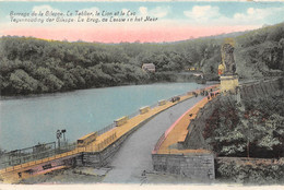 Barrage De La Gileppe - Le Tablier, Le Lion Et Le Lac - Gileppe (Stuwdam)