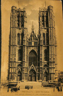 037 956 - CPA - Belgique - Bruxelles - Egmise Ste-Gudule - Monumenti, Edifici