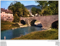 CP (Réf : O 652)   CHANAC (48 LOZÈRE) Le Pont Vieux Sur Le Lot (animée, Petite Fille à La Pêche à La Ligne) - Chanac