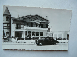 CPA 66 PYRENEES ORIENTALES  - Hôtel "COTE VERMEILLE" - Scène Animée - Canet Plage