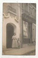 JC, Cp , Carte Photo , Commerce , Blanchisserie , Rue Des Lyonnais ,PARIS 5 éme, Voyagée 1907 , 2 Scans - Magasins