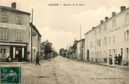 Lezoux * Avenue De La Gare * Hôtel BOUCHET & Hôtel Du Marché SEGUIN - Lezoux