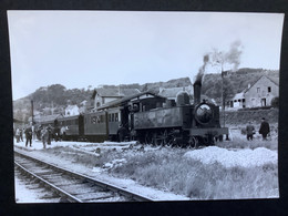 Photo Numérotée De J. BAZIN : Spécial F.A.C.S : Train Vapeur En Gare De CAUREL En 1965 - Treni