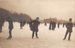 69-LYON- CARTE-PHOTO- PATINAGE AU LAC DE LA TÊTE D'OR - Lyon 7