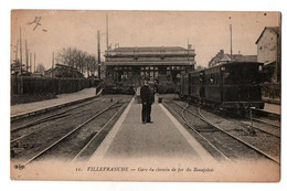 VILLEFRANCHE LA GARE TRAIN EN GARE ANIMEE - Villefranche-sur-Saone