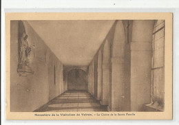 38 Isère Voiron Monastère De La Visitation Le Cloitre De La Sainte Famille - Voiron