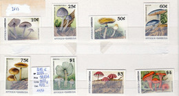 8 Timbres Neufs** De Antigua Et Barbuda   Champignons N° 2200 à 2204 Et 2220 à 2224 - Mushrooms