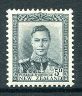 New Zealand 1947-52 King George VI Definitives - 5d Slate HM (SG 682) - Nuevos