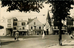 Brunoy * La Place De La Mairie * Buvette Café A La Civette De Brunoy * épicerie - Brunoy