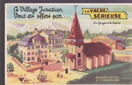 BUVARDS -   LA VACHE SÉRIEUSE - VILLAGE JURASSIEN - Leche