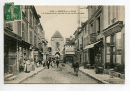 77 MORET Sur LOING Homme à Cheval La Grande Rue Vers Porte De Bourgogne Commerces Anim 1910   D17  2021 - Moret Sur Loing