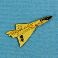 1 PIN'S //  ** USAF / AERONEF SPACE  XF-92 ** - Space