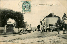 Yerres * La Route De Brunoy * L'abbaye * Restaurant - Yerres