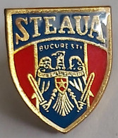 FC Steaua Bucuresti Romania Football Soccer Club Fussball Calcio Futbol Futebol  PINS BADGES A2/5 - Football