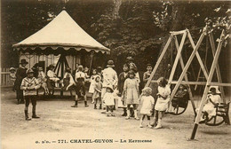 Chatel Guyon * La Kermesse * Manège Carrousel Carousel * Chevaux De Bois * Jeu Enfant Balançoire Enfants Jeux - Châtel-Guyon