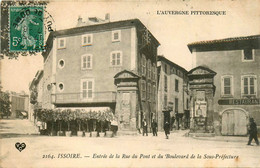 Issoire * 1909 * Entrée De La Rue Du Pont Et Du Boulevard De La Sous Préfecture * Restaurant - Issoire