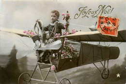 Surréalisme * Carte Photo Photo Montage * Aviateur Enfant Aviation Avion * Noël * Photographie Photographe - Fotografia