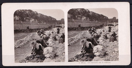 ORIGINALE PHOTO STEREO DEBUT 1900 * NICE - LES LAVEUSES SUR LE PALLION * - Stereoscoopen