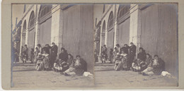 PHOTO-STEREO-A-IDENTIFIER-DES PERSONNES ASSIS - RECTO-VERSO ANIMEE DIM 17X8.5 CM - Stereo-Photographie