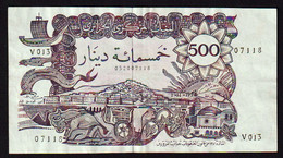 ALGERIE: 500 Dinars. Vue Sur La Cité. N° 129. Date: 01/11/1970. - Algérie