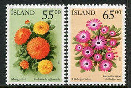 ICELAND  2001 Summer Flowers MNH / **.  Michel 974-75 - Unused Stamps