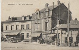 Maromme  76  La Place De La Demi-Lune Tres Animée -.1.2.3 Cafés-Epicerie-Tabac Et Attelage Charette - Maromme