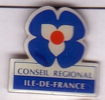 M58 Pin's Conseil Général ILE DE FRANCE Achat Immédiat - Administrations
